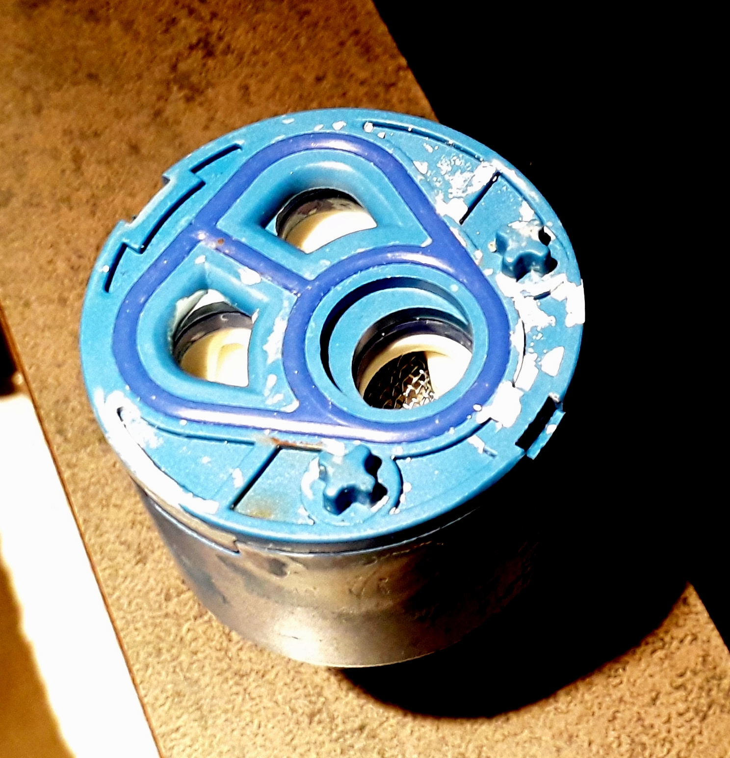 Cartridge base.jpg