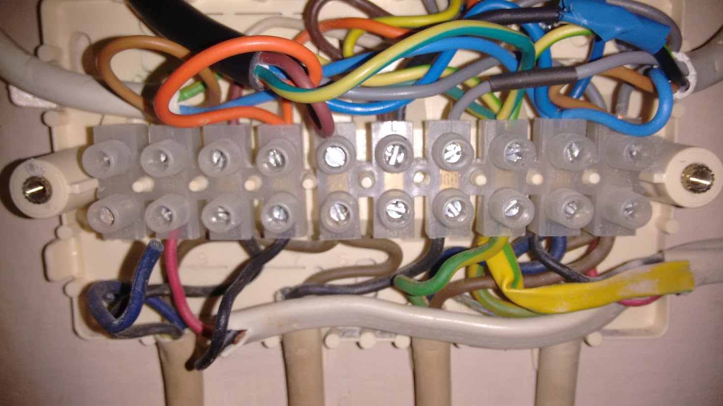 wiring2.jpg